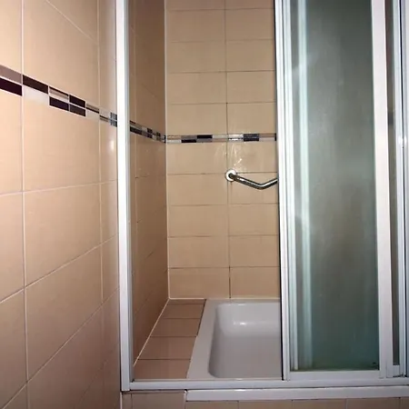 4 Bedroom In Apartman Tisno