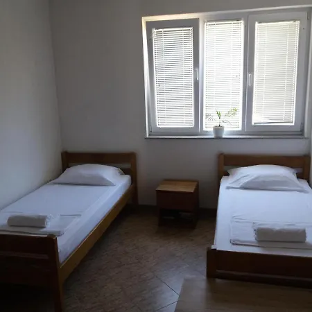 4 Bedroom In * Tisno