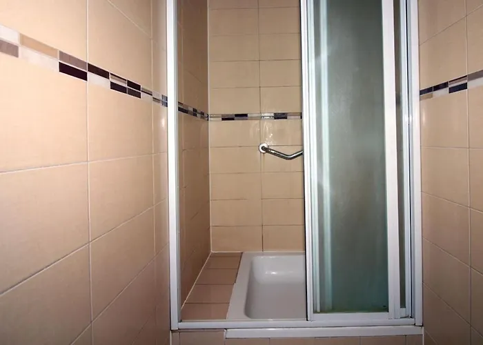 4 Bedroom In Apartman Tisno